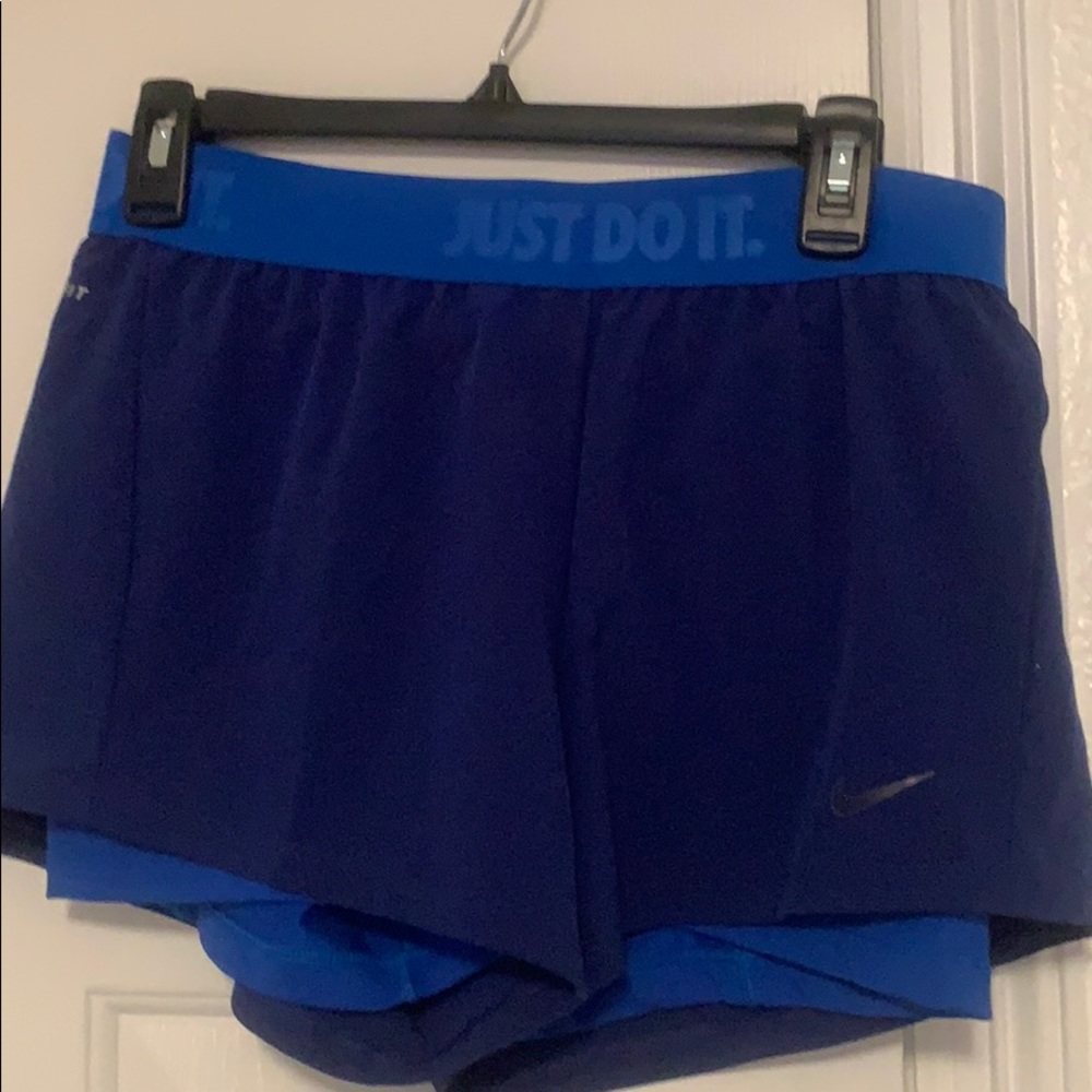 Nike shorts medium